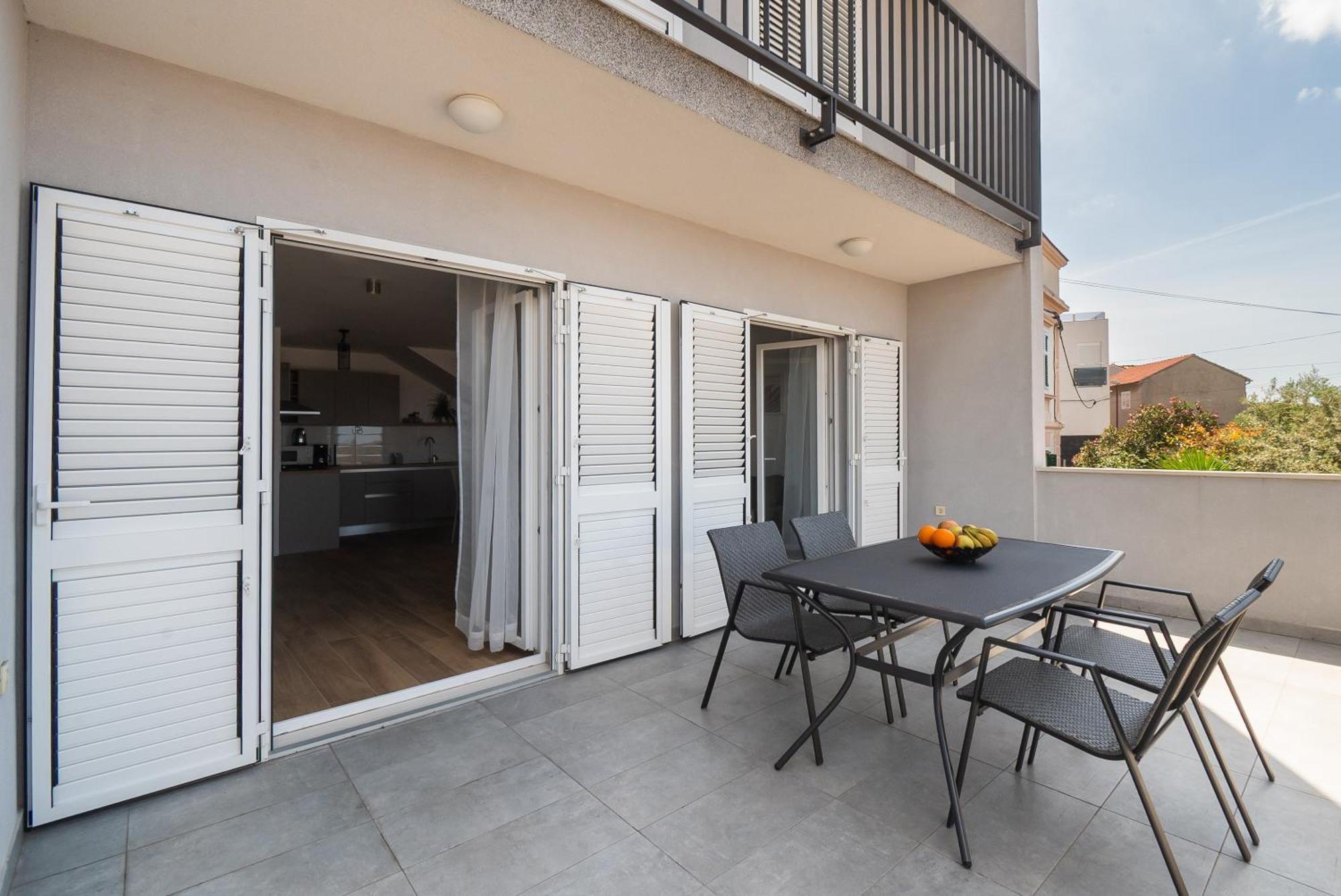 Apartman Miriam Šibenik Exterior foto